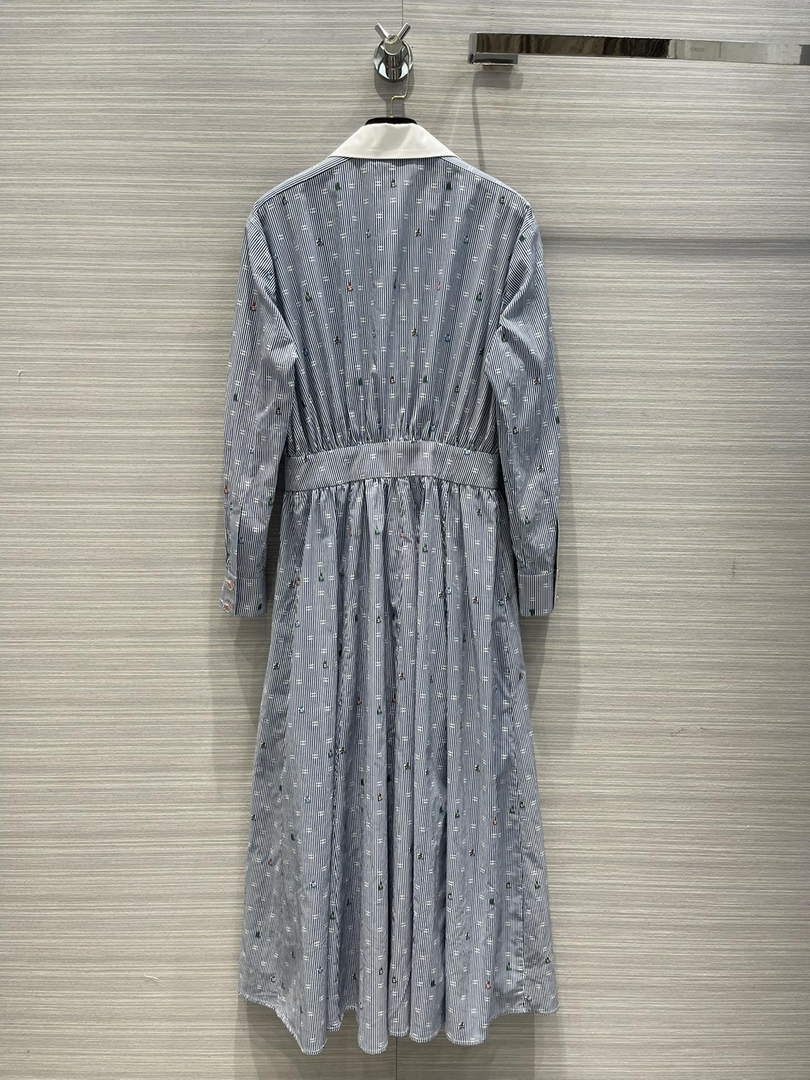 Chanel P73610 Women's Fashion Clothing Striped Dress C58709