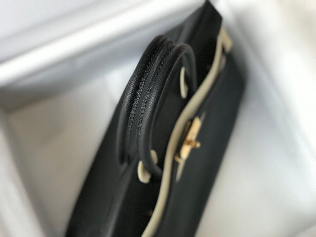 Hermes Birkin Designer Tote Bag Epsom Leather 28353 Black - Gold / 25cm - View 4