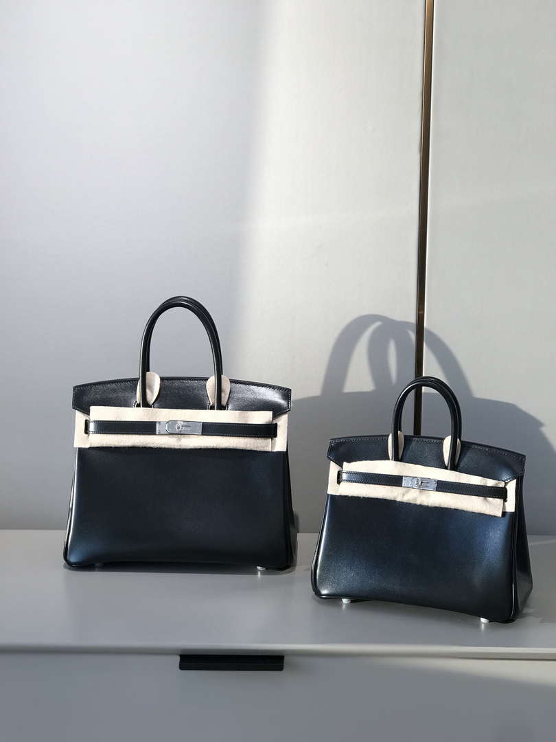 Hermes Birkin Tote Bag Fine grain calfskin Silver H28820