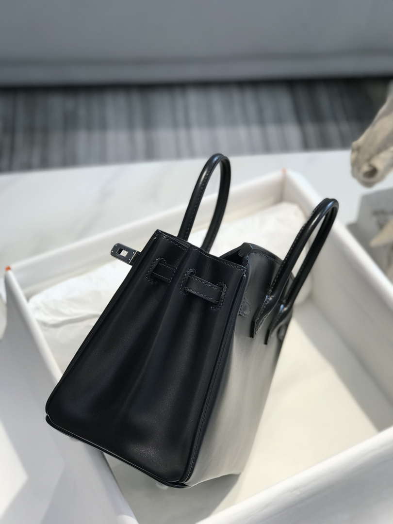 Hermes Birkin Tote Bag Fine grain calfskin Silver H28820