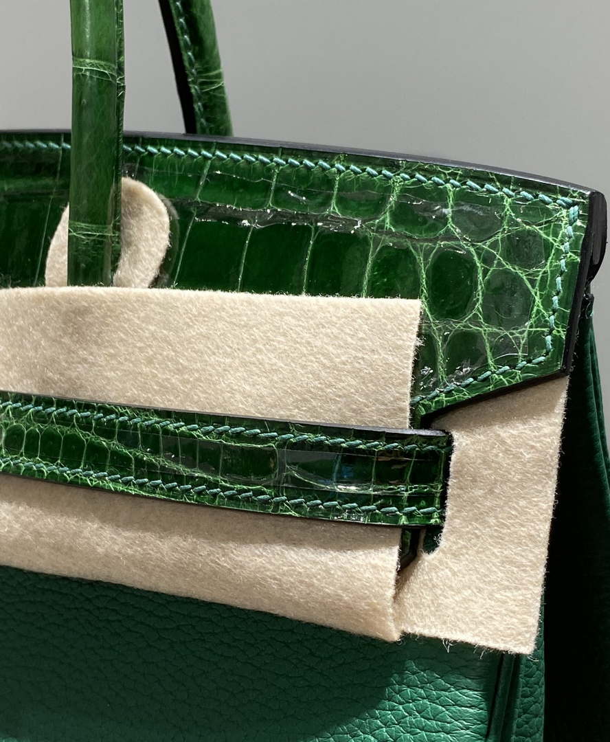 Hermes Birkin Tote Bag Togo Leather With High Gloss Nile Crocodile Emerald H28810 - Default Title - View 3