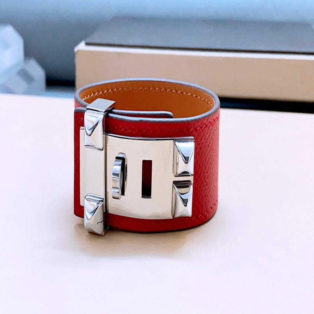 Hermes Bracelet Wristband Designer Hermes Jewelry H88634 - Default Title - View 1
