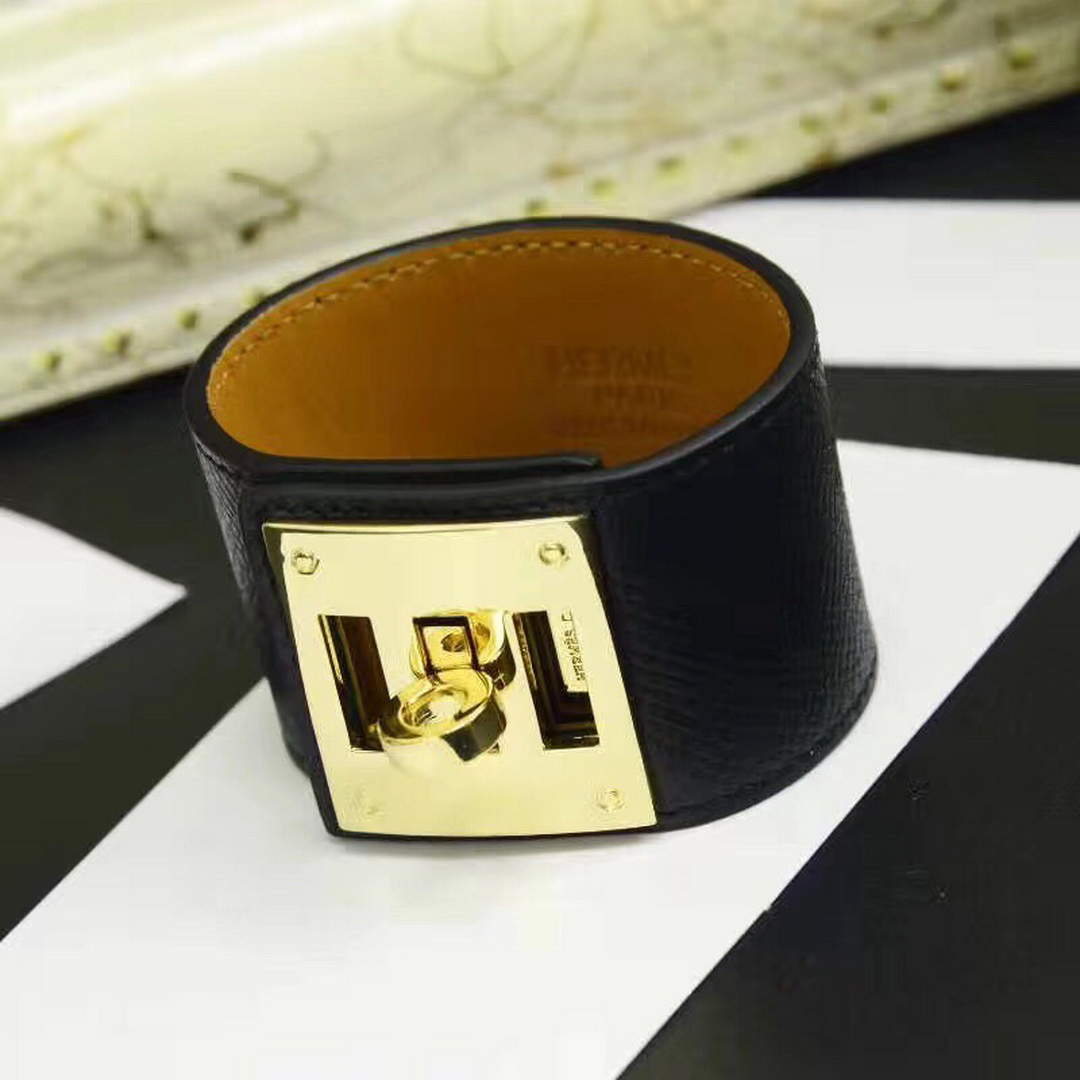 Hermes Bracelet Wristband Designer Hermes Jewelry H88652 - Default Title - View 1