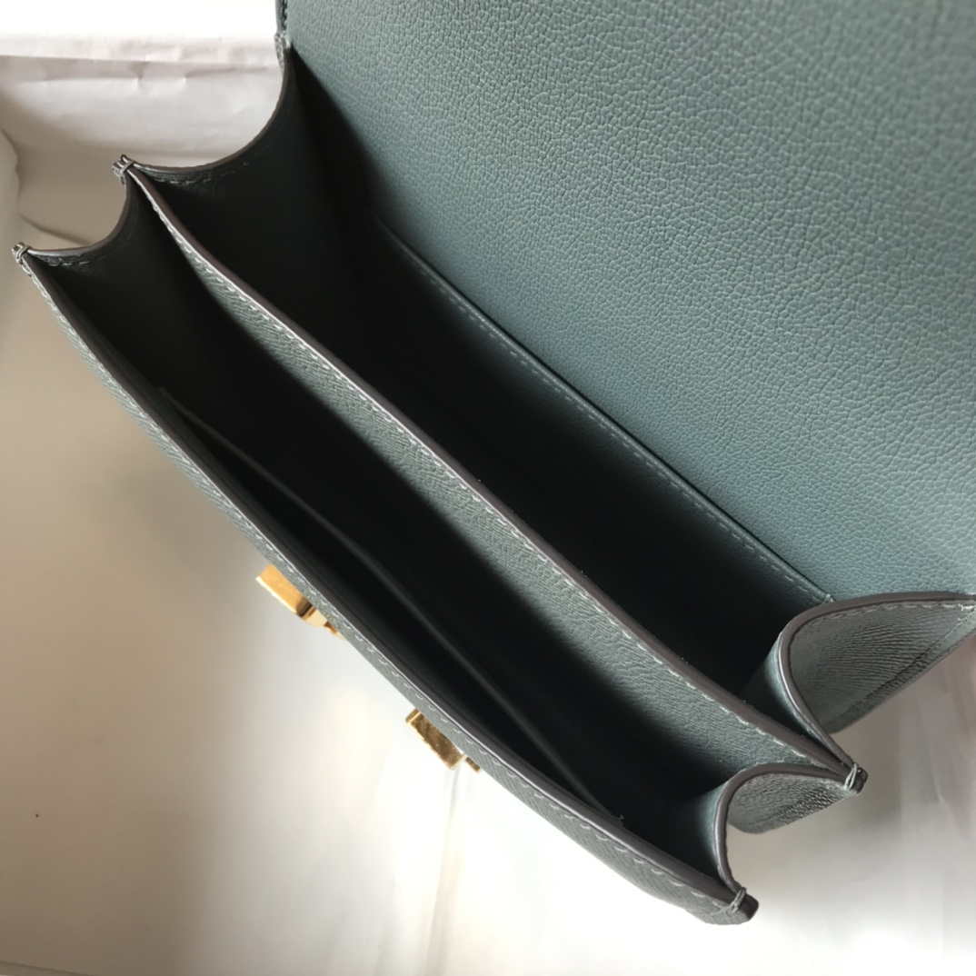 Hermes Constance Cross Body Bag Epsom Leather Gold H28407 - 18CM - View 9