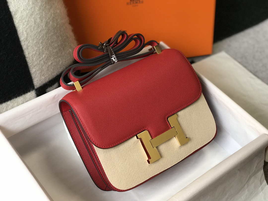 Hermes Constance Cross Body Bag Epsom Leather Gold H28411 - 18CM - View 1