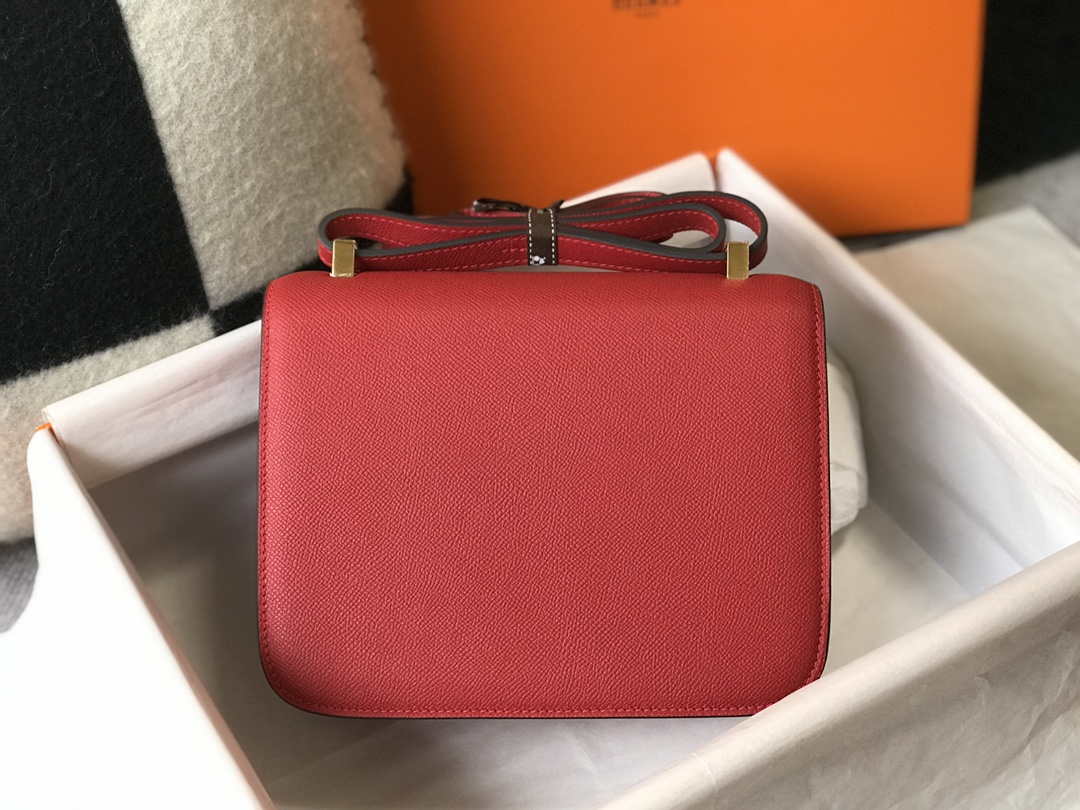 Hermes Constance Cross Body Bag Epsom Leather Gold H28411 - 18CM - View 5