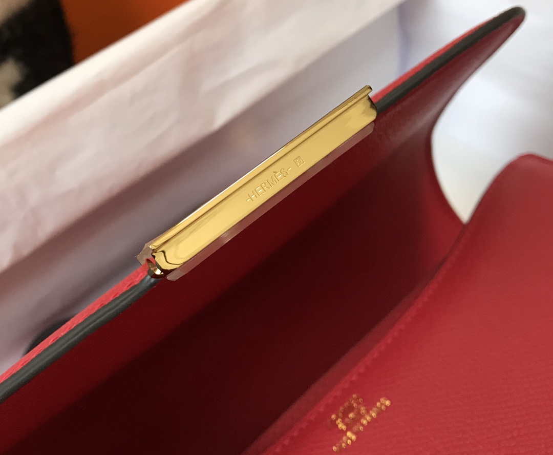 Hermes Constance Cross Body Bag Epsom Leather Gold H28411 - 18CM - View 8