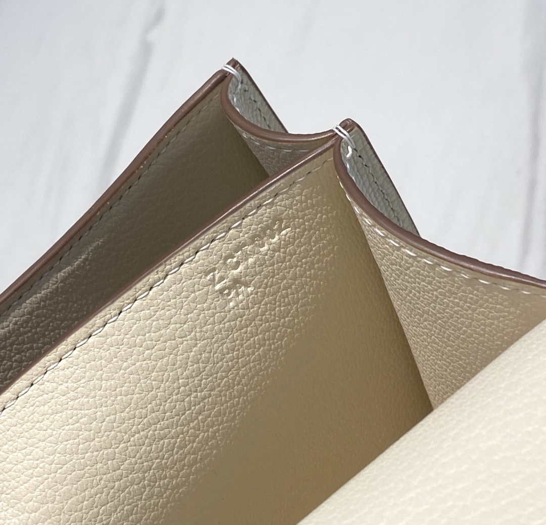 Hermes Constance Cross Body Bag Epsom Leather Gold H28414