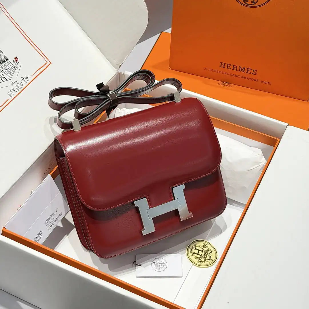 Hermes Constance Shoulder Bags Box Leather Silver H28500