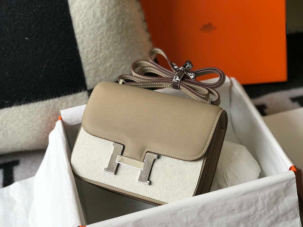 Hermes Constance Shoulder Bags Epsom Leather Silver H28415