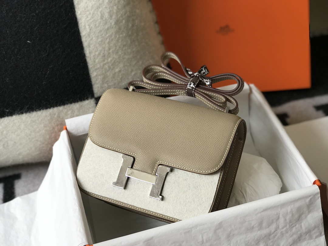 Hermes Constance Shoulder Bags Epsom Leather Silver H28415 - 18CM - View 2