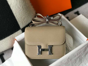 Hermes Constance Shoulder Bags Epsom Leather Silver H28415 - 18CM - View 3