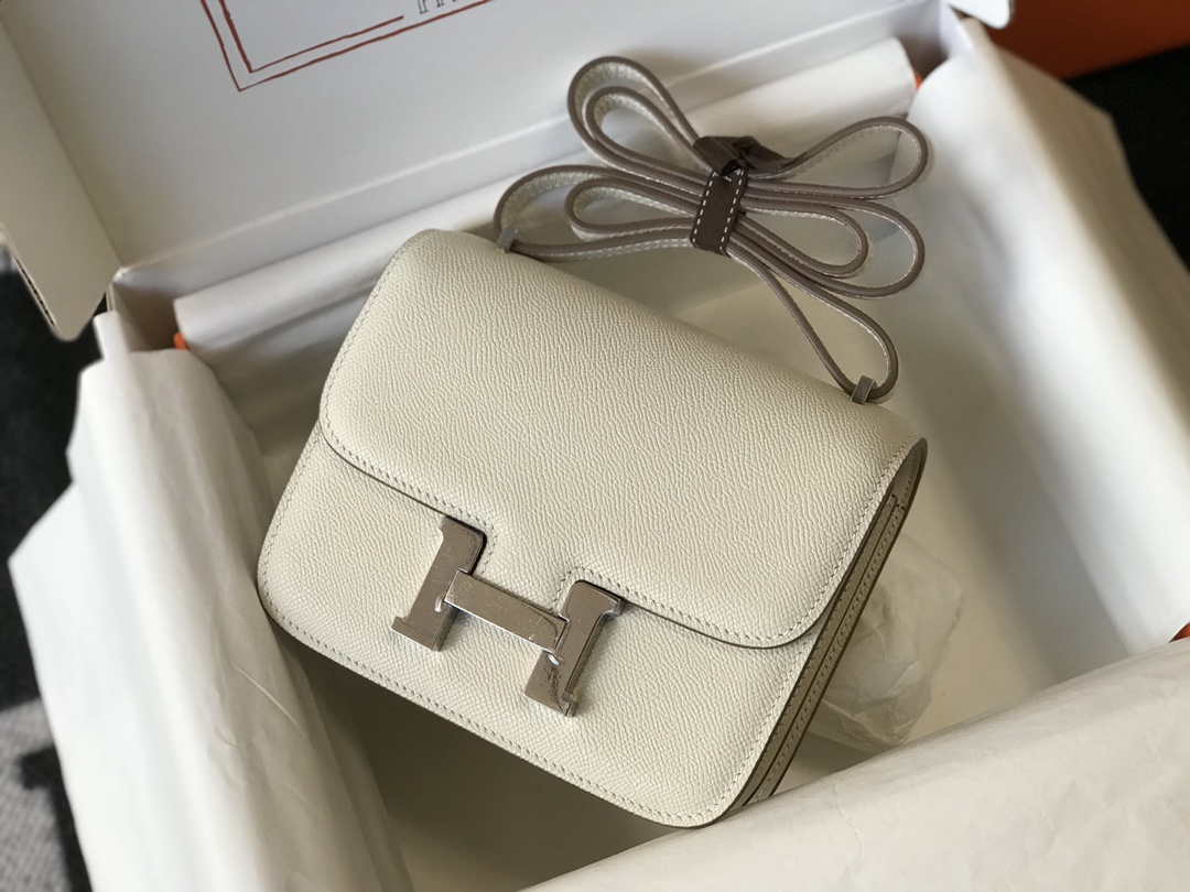 Hermes Constance Shoulder Bags Epsom Leather Silver H28419 - 18CM - View 3