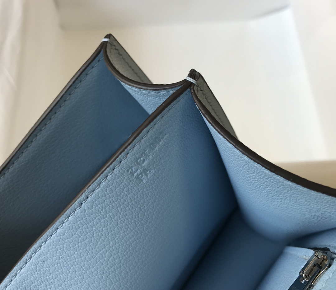 Hermes Constance Shoulder Bags Epsom Leather Silver H28420 - 18CM - View 7