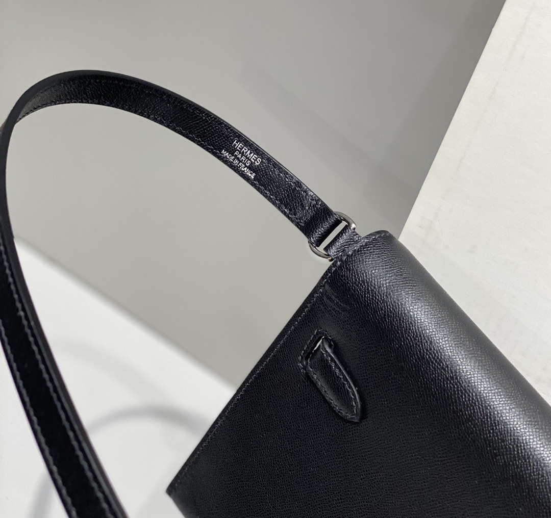 Hermes Epsom Kelly Elan Shoulder Bag H232001