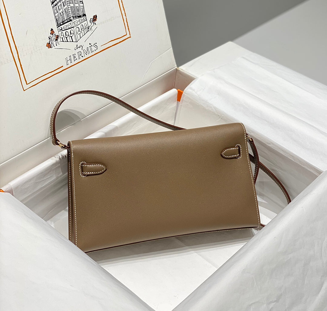 Hermes Epsom Kelly Elan Shoulder Bag H232002