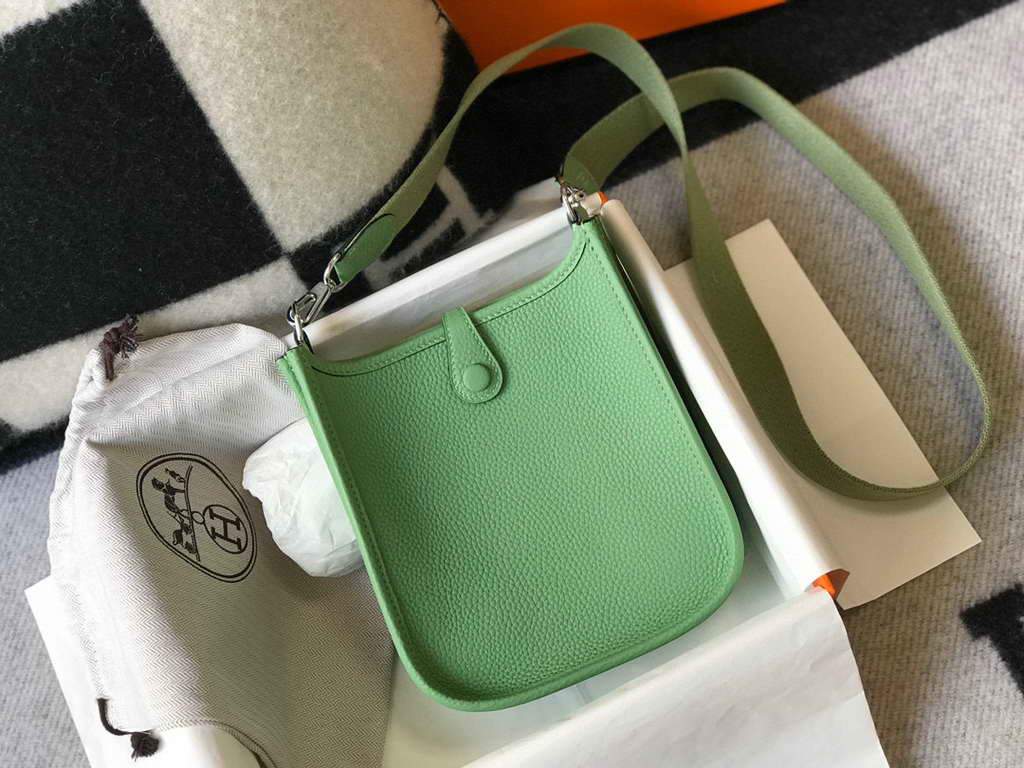 Hermes Evelyne Bag Hermes Mini Crossbody Bag 20401 Silver Buckle Green