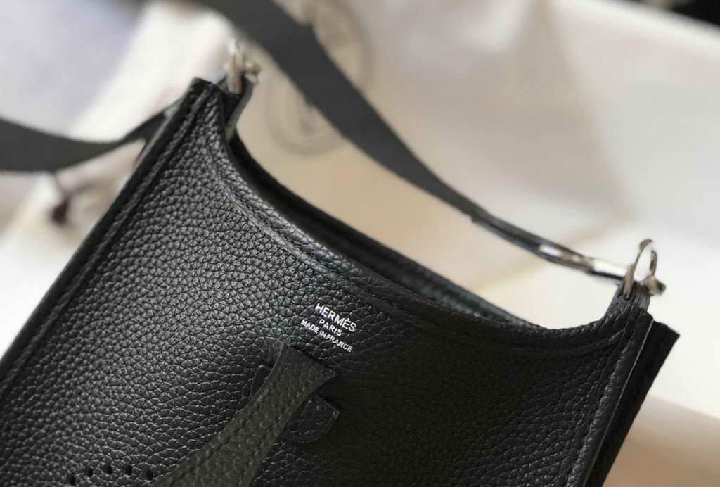 Hermes Evelyne Bag Hermes Mini Crossbody Bag 20398 Silver Buckle Black