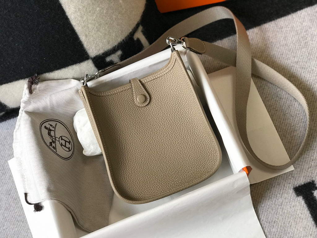 Hermes Evelyne Bag Designer Hermes Mini Crossbody Real Bag 20425 Light Grey