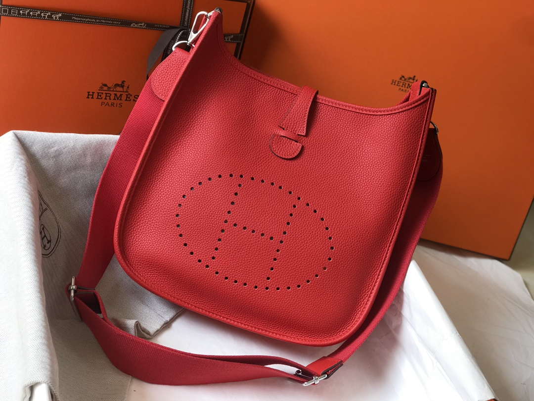 Hermes Evelyne III 29 bag Designer Hermes Shoulder Bag 204851 Red Silver - Default Title - View 1