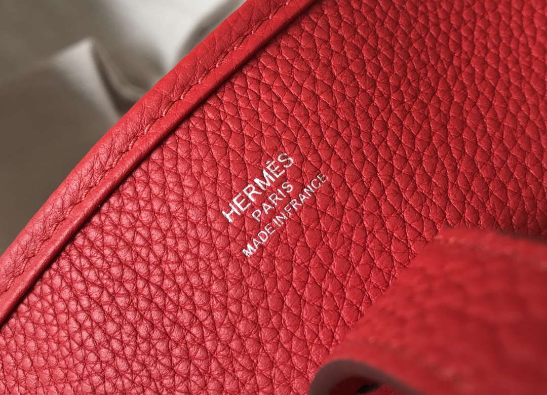Hermes Evelyne III 29 bag Designer Hermes Shoulder Bag 204851 Red Silver - Default Title - View 5