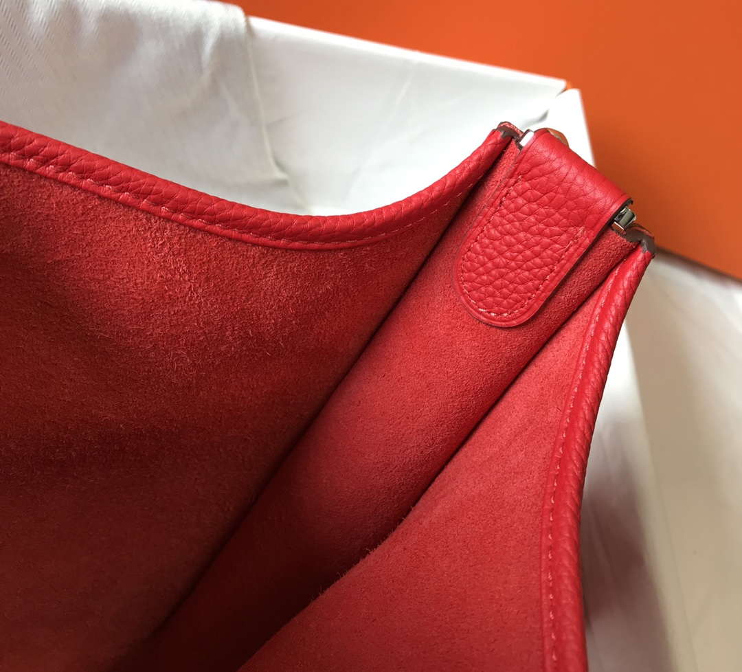 Hermes Evelyne III 29 bag Designer Hermes Shoulder Bag 204851 Red Silver - Default Title - View 9