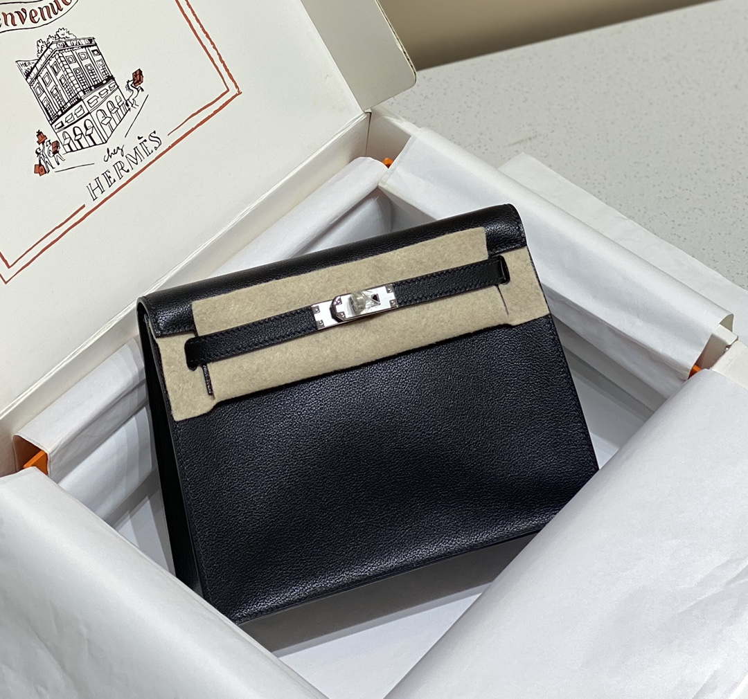 Hermes Evercolor Kelly Danse II 22cm Leather Crossbody Bag H20371 Black Silver - Default Title - View 1