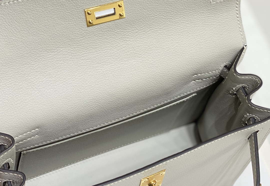 Hermes Evercolor Kelly Danse II 22cm Leather Crossbody Bag H20372 Light Gray - Default Title - View 9
