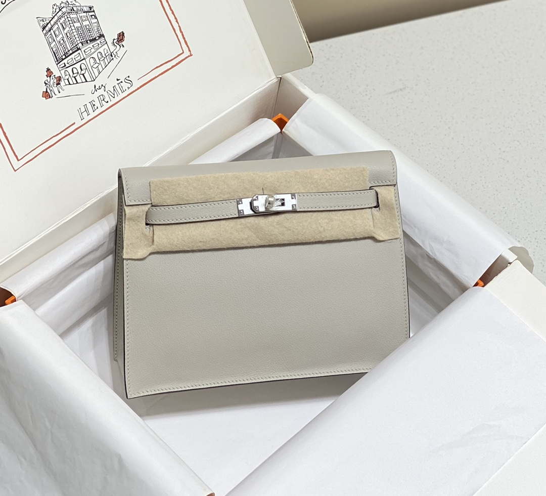 Hermes Evercolor Kelly Danse II 22cm Leather Crossbody Bag H20373 Light Gray Silver - Default Title - View 1