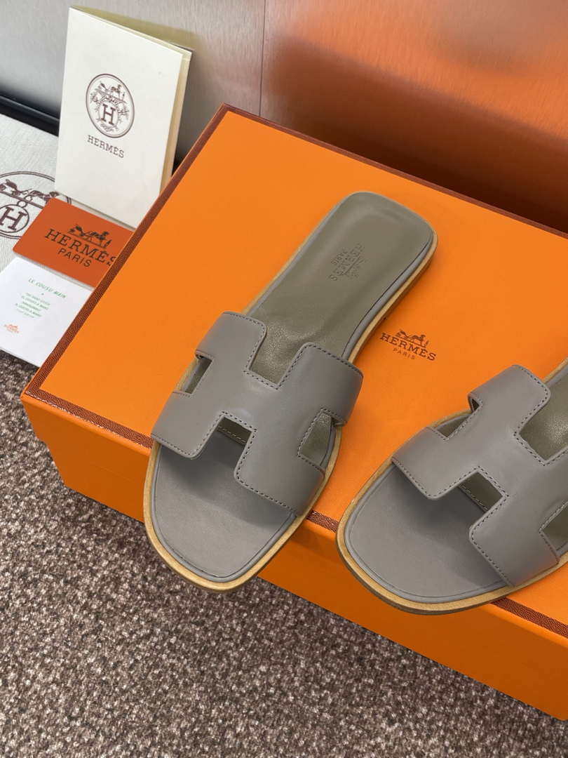 Hermes H021056Zv03340 Women Oran Sandal H33620