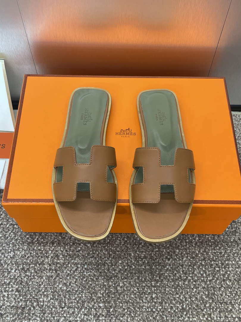 Hermes H021056Zv03340 Women Oran Sandal H33621