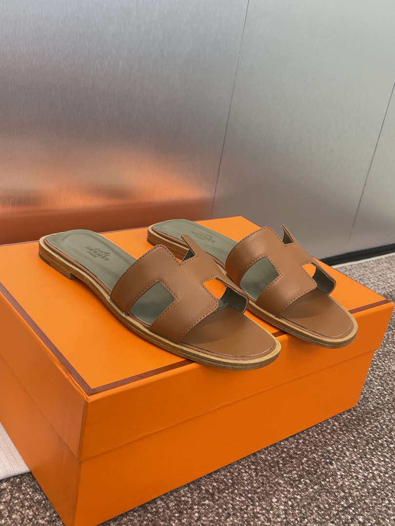 Hermes H021056Zv03340 Women Oran Sandal H33621