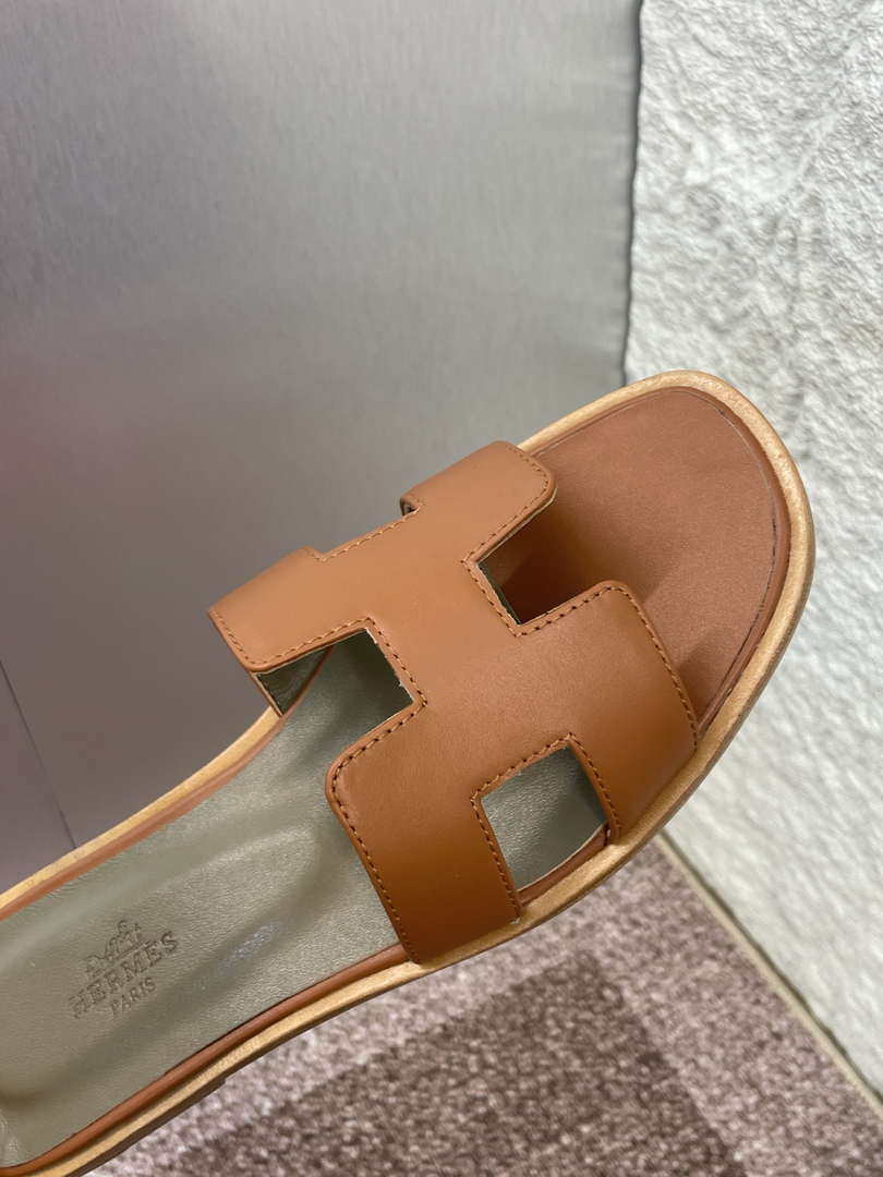 Hermes H021056Zv03340 Women Oran Sandal H33621