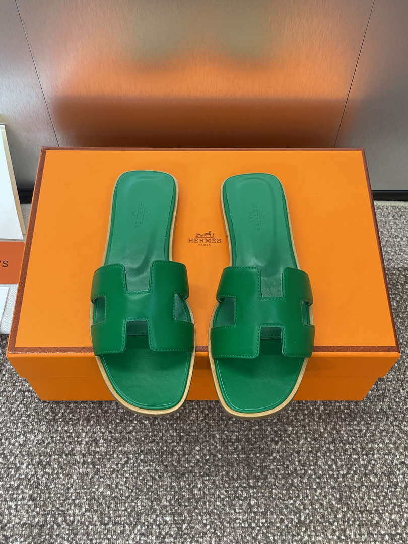Hermes H021056Zv03340 Women Oran Sandal H33623