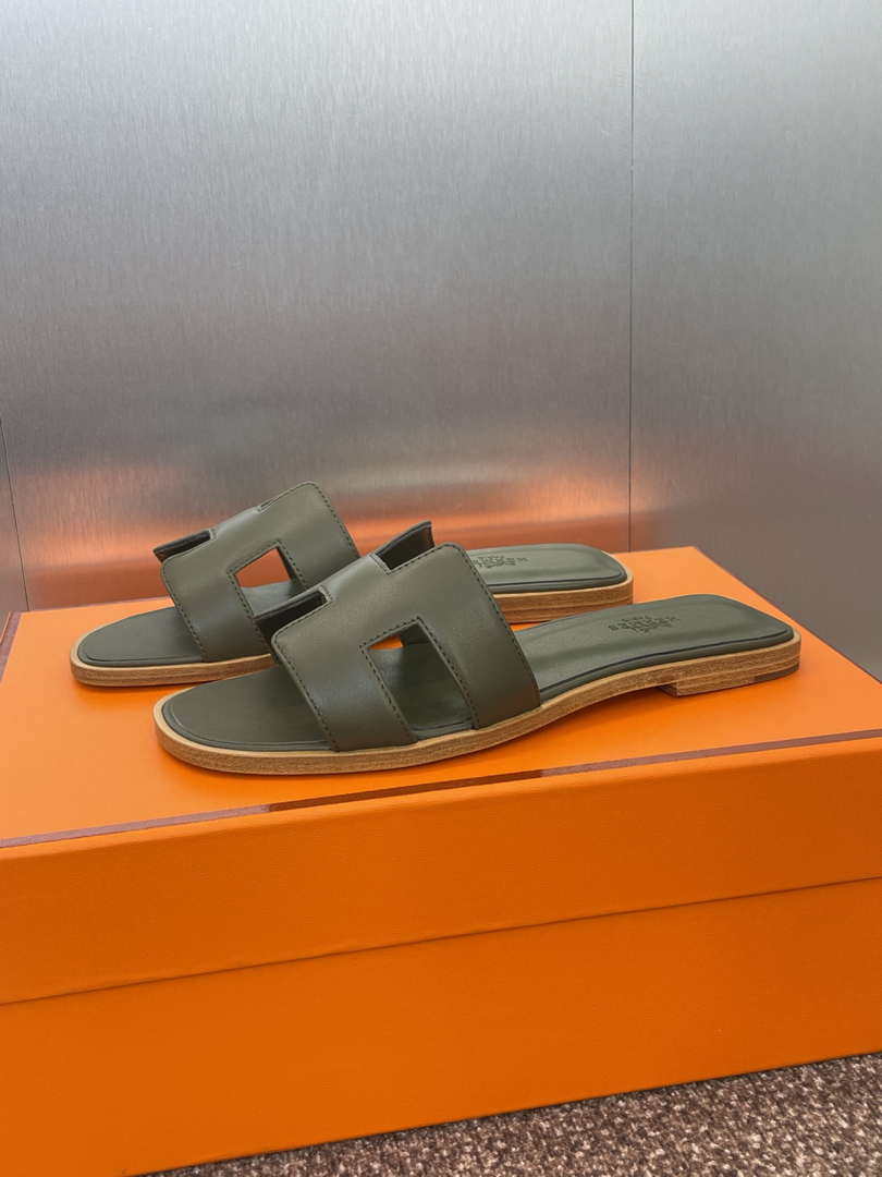 Hermes H021056Zv03340 Women Oran Sandal H33624