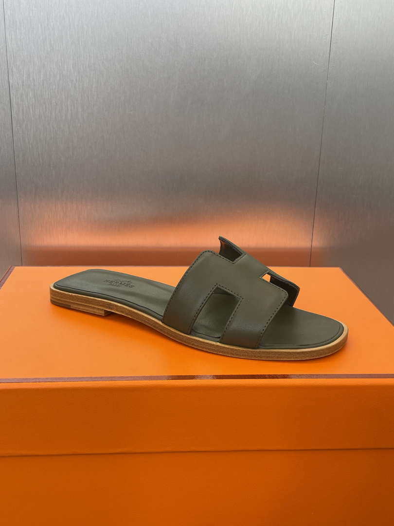 Hermes H021056Zv03340 Women Oran Sandal H33624