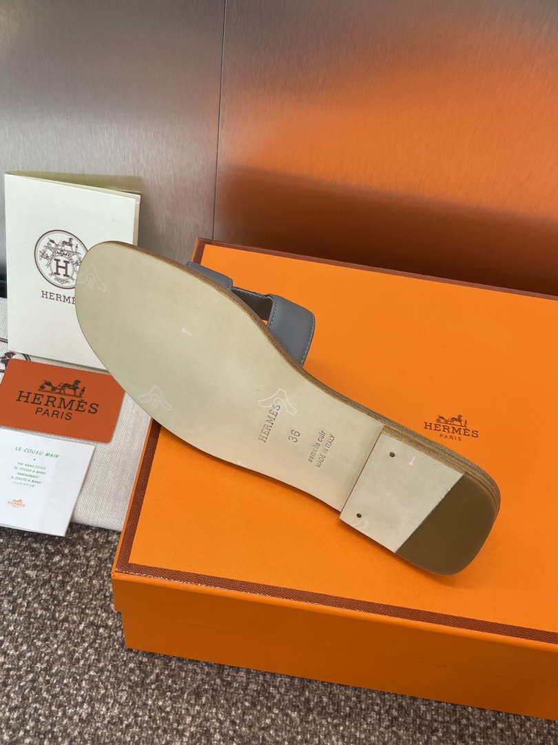 Hermes H021056Zv03340 Women Oran Sandal H33627