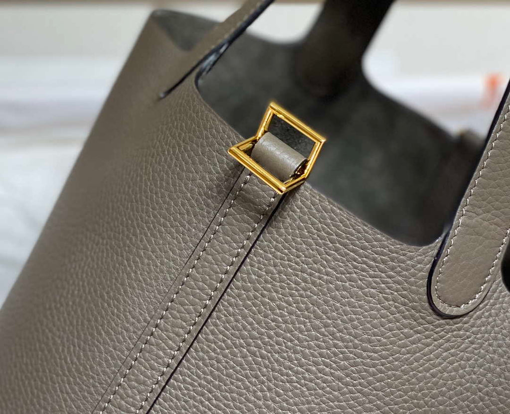 Hermes H056289 Picotin Lock 18 22 Bag H330001