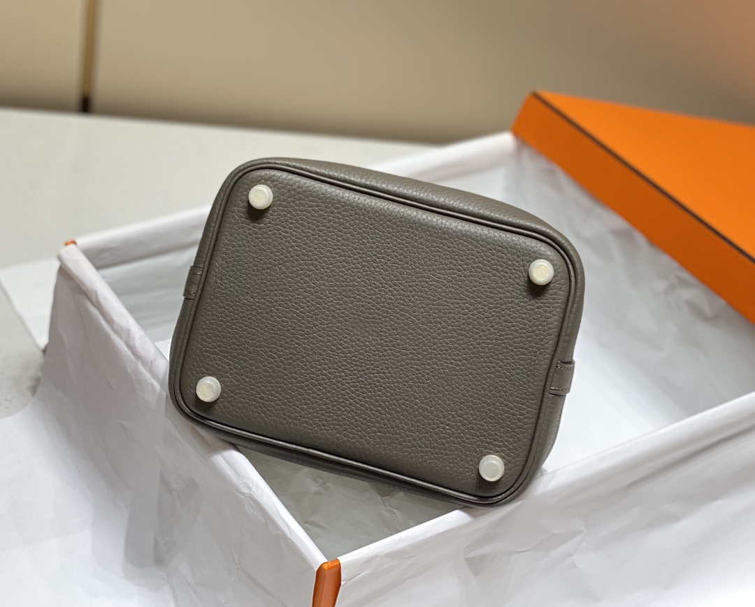 Hermes H056289 Picotin Lock 18 22 Bag H330001 - 18 cm - View 6