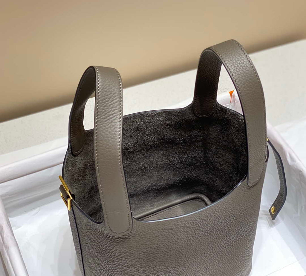 Hermes H056289 Picotin Lock 18 22 Bag H330001