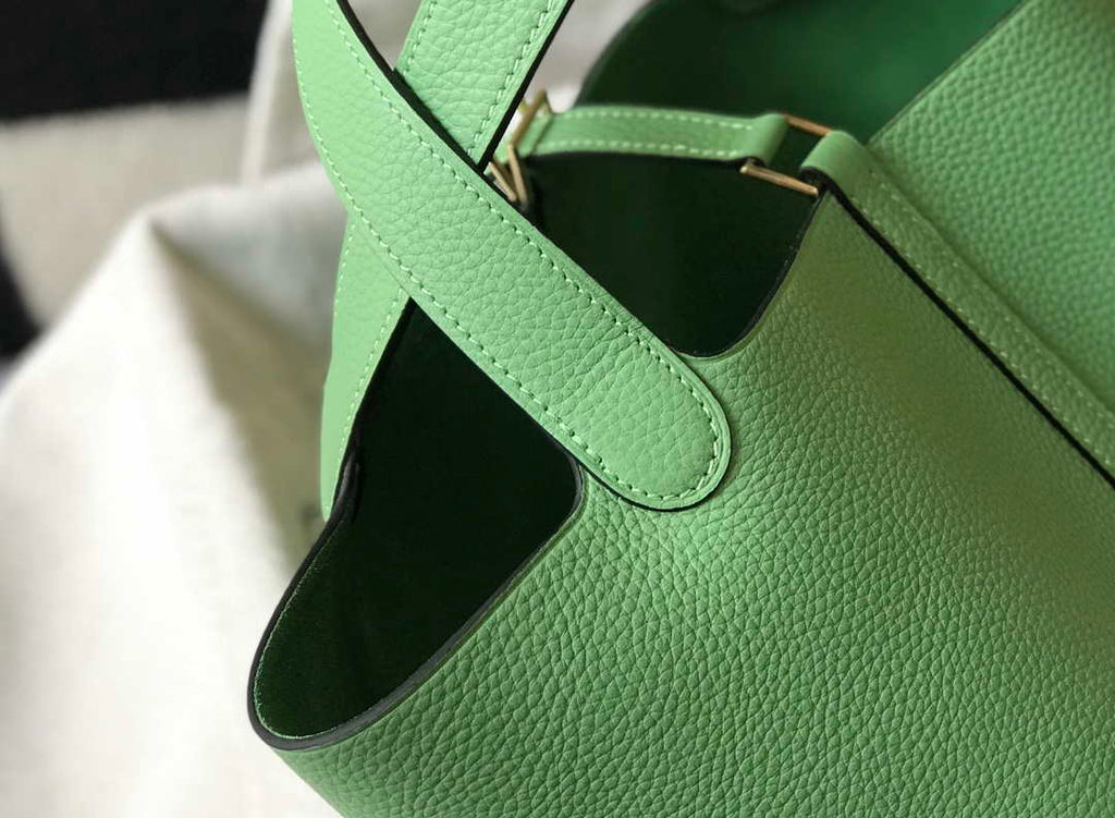 Hermes H056289 Picotin Lock 18 22 Bag H330008