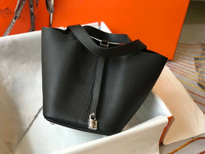 Hermes H056289 Picotin Lock 18 22 Bag H330009 - 18 cm - View 1