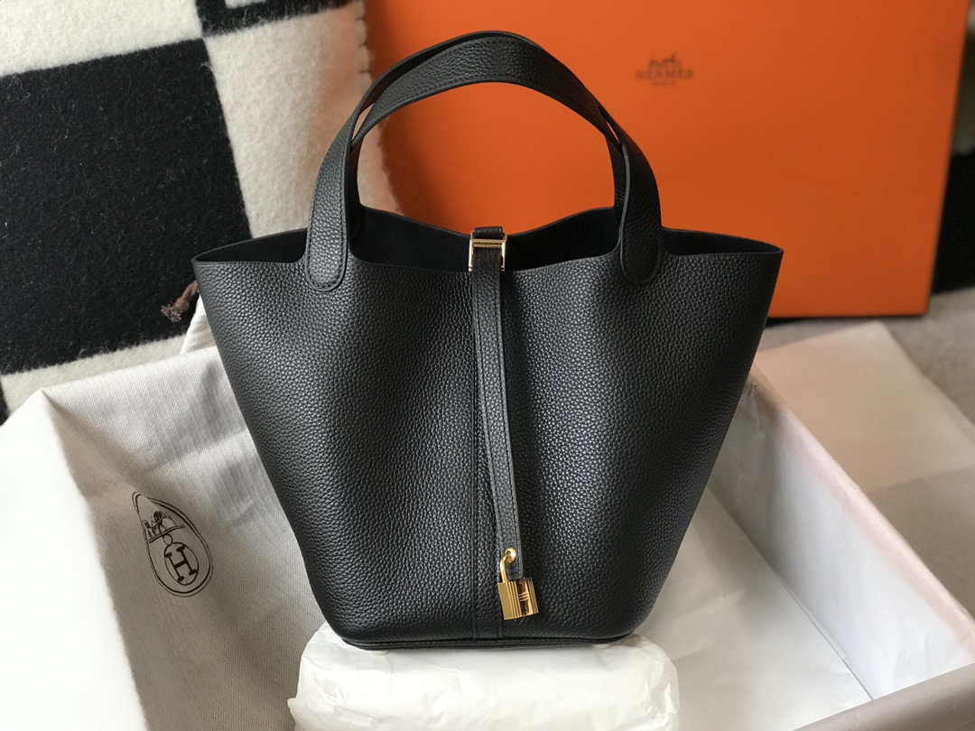 Hermes H056289 Picotin Lock 18 22 Bag H330011 - 18 cm - View 1