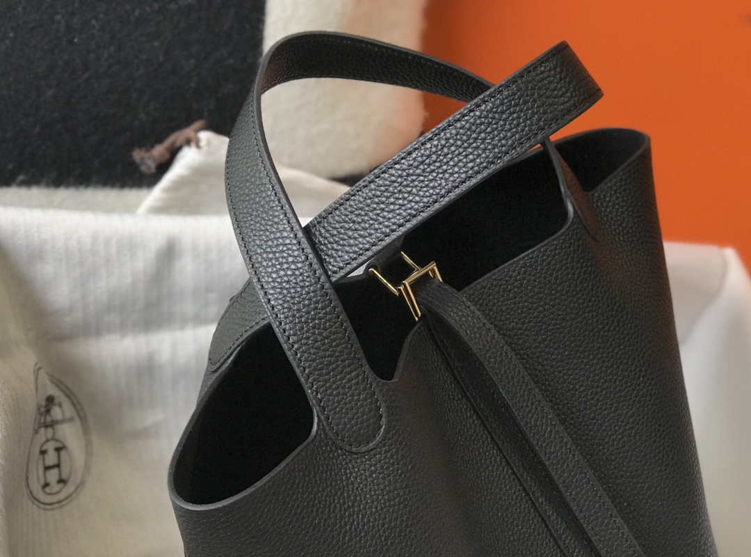 Hermes H056289 Picotin Lock 18 22 Bag H330011 - 18 cm - View 5