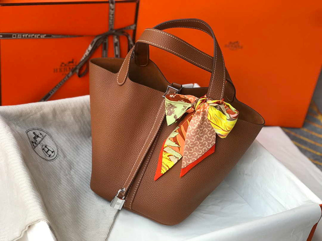 Hermes H056289 Picotin Lock 18 22 Bag H330010