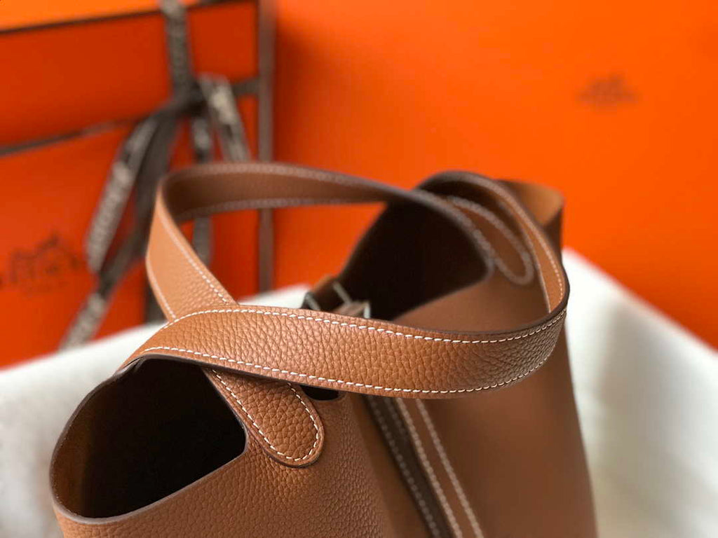 Hermes H056289 Picotin Lock 18 22 Bag H330010