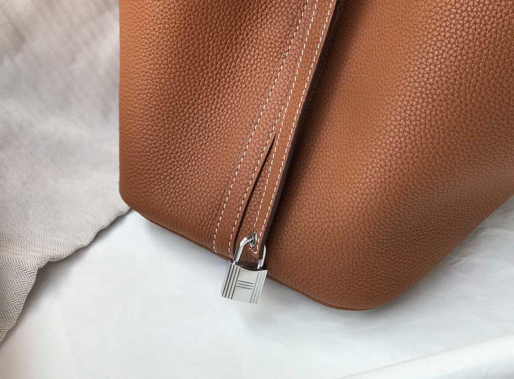 Hermes H056289 Picotin Lock 18 22 Bag H330010