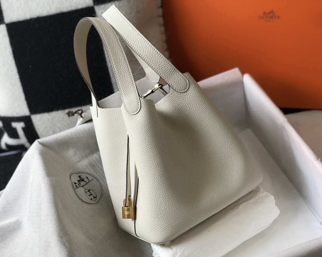 Hermes H056289 Picotin Lock 18 22 Bag H330012 Gold