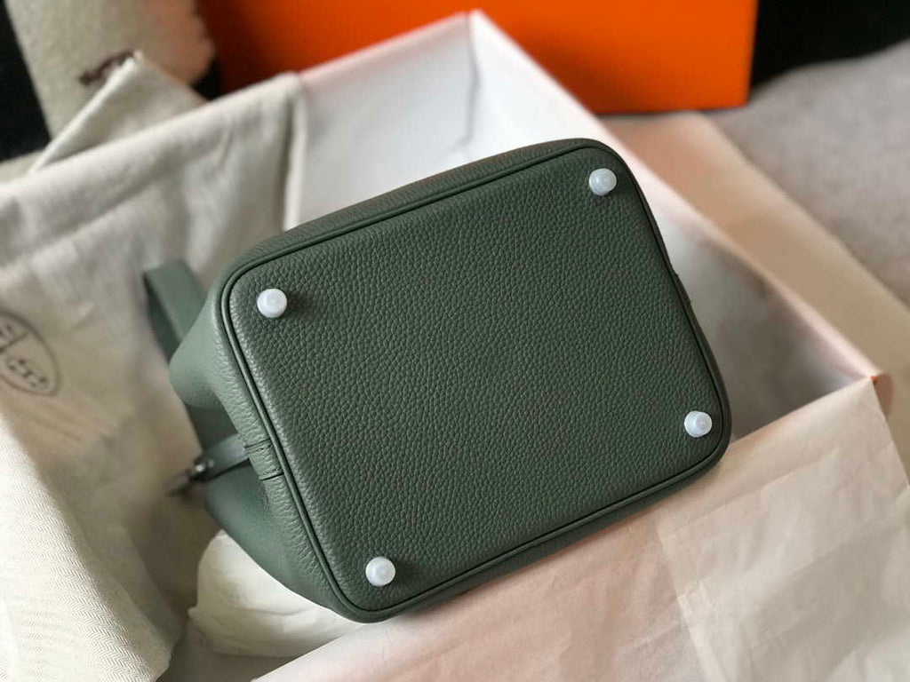 Hermes H056289 Picotin Lock 18 22 Bag H330015