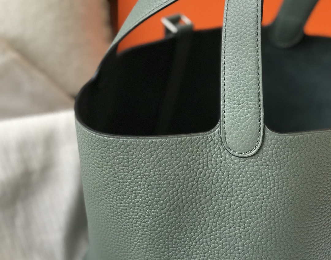 Hermes H056289 Picotin Lock 18 22 Bag H330015 - 18 cm - View 6